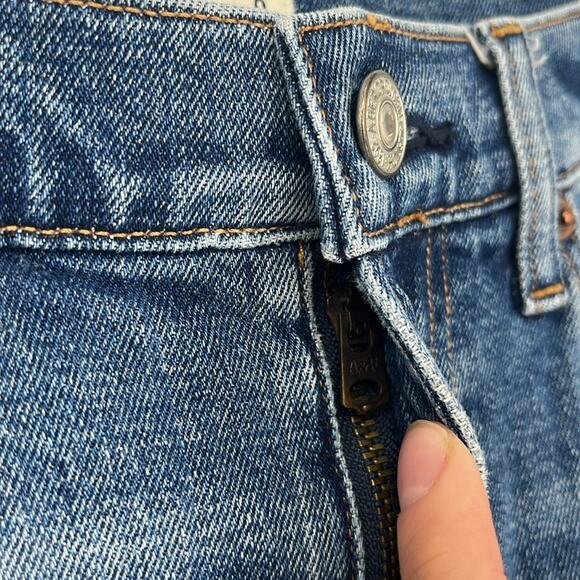 Abercrombie & Fitch The Mom High Rise Straight Jeans 25/0 XS Medium Wash - Picture 3 of 10